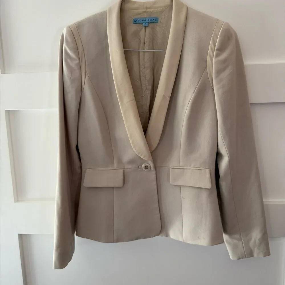 Antonio Melani Cream Tuxedo  Blazer size 4